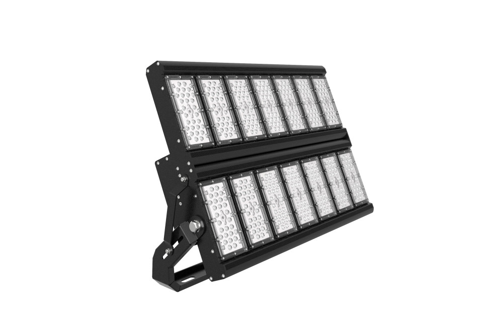 PRECISION PRO FLOODLIGHT IP656 122500LM 800W 4000K 90 BEAM 150LM/W