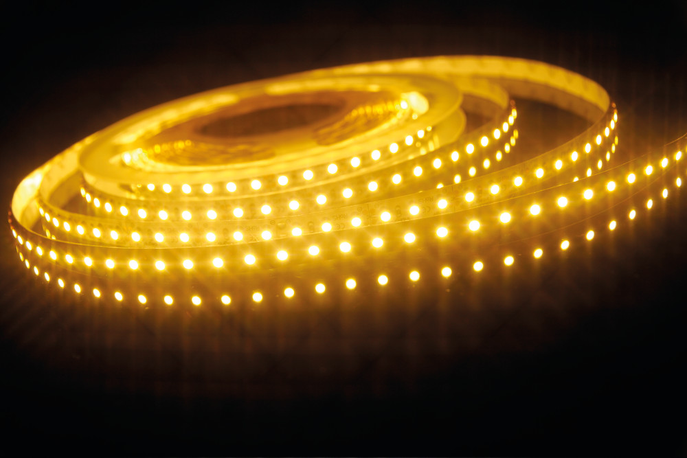 STRIP IP33 5M 3000K 12V 8W/M 625LM/M 120LED/M 8MM WIDTH 115 BEAM BAG PACK Recommended Driver ILDRCVA043